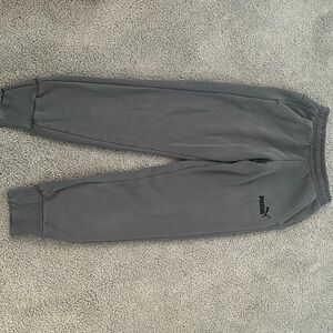 Men’s Small Puma Gray Sweatpants With Pockets No Tags